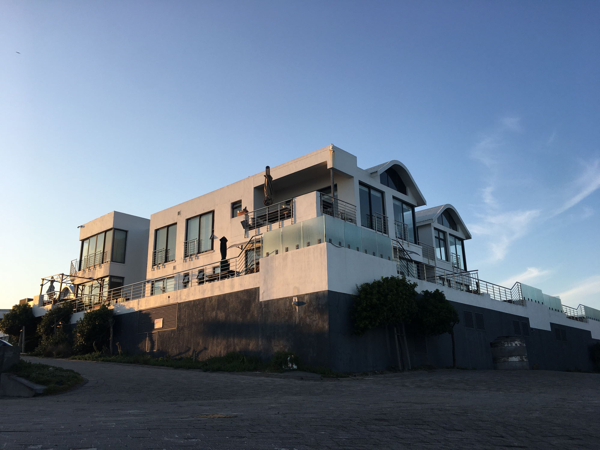 Smith_Architects_Sunset_Bay_elevation_1